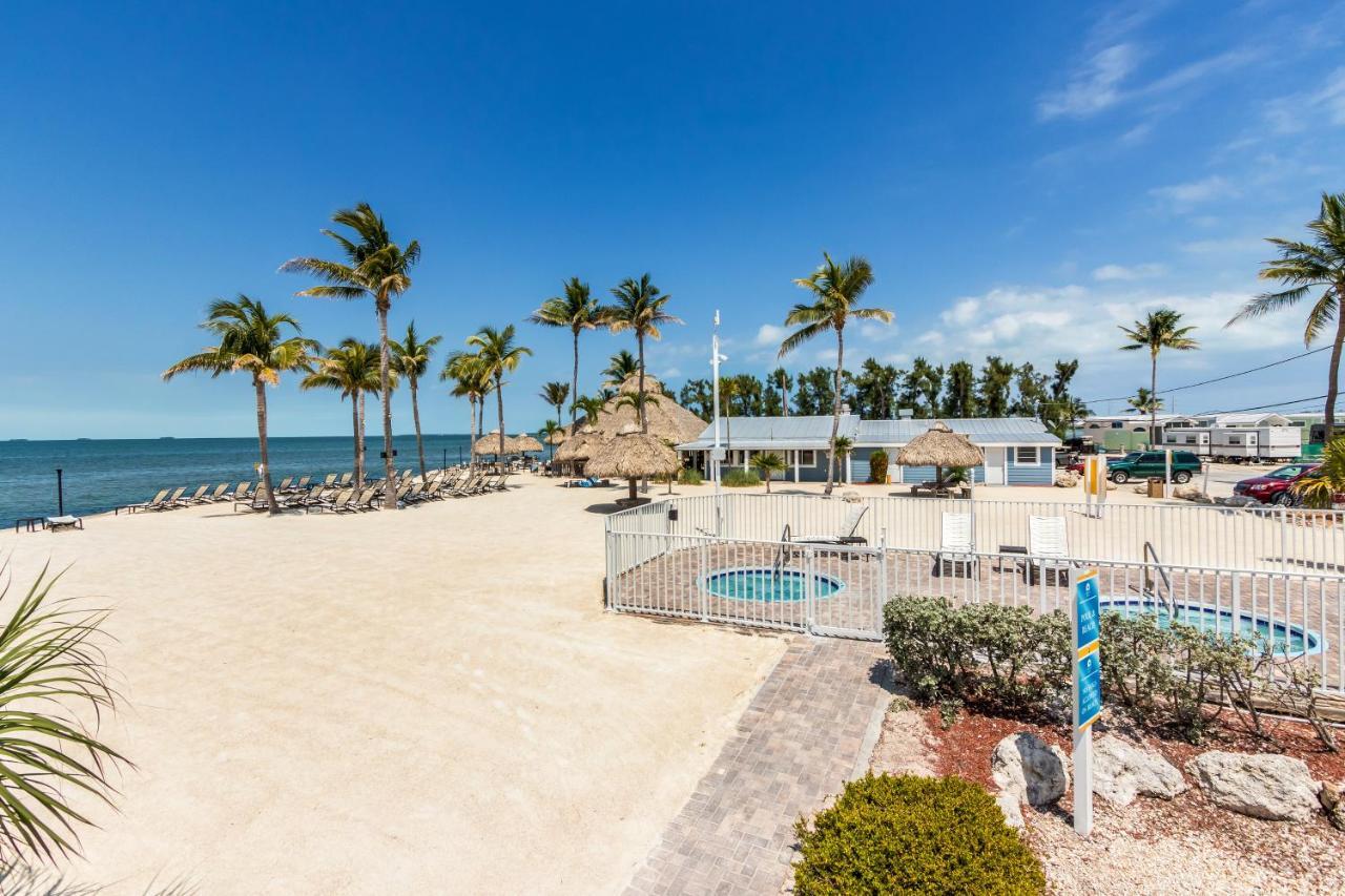 Fiesta Key Rv Resort Waterfront Cottage 36 Layton Bagian luar foto